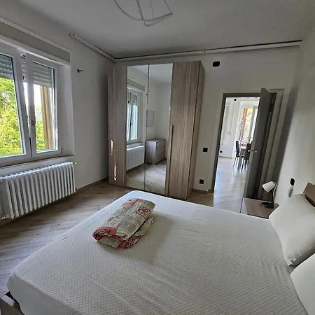Lina's Apartment
