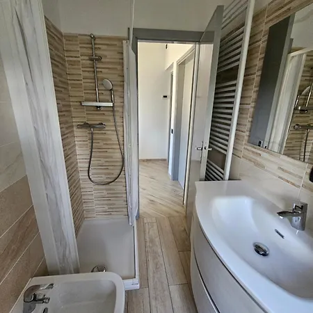 Lina's Appartement Montese